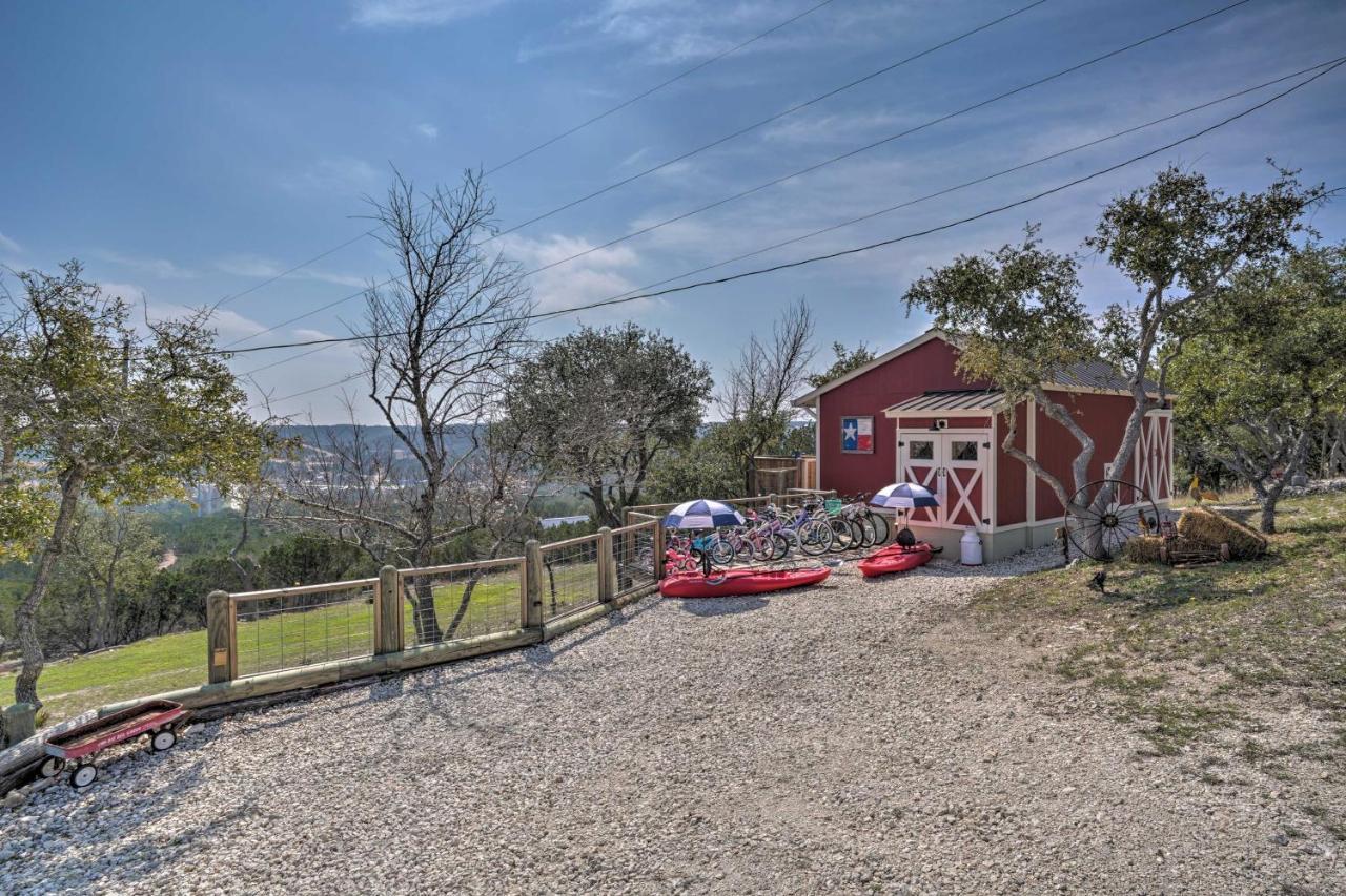 Kerrville Converted Barn Tiny Home With Kayaks! Экстерьер фото